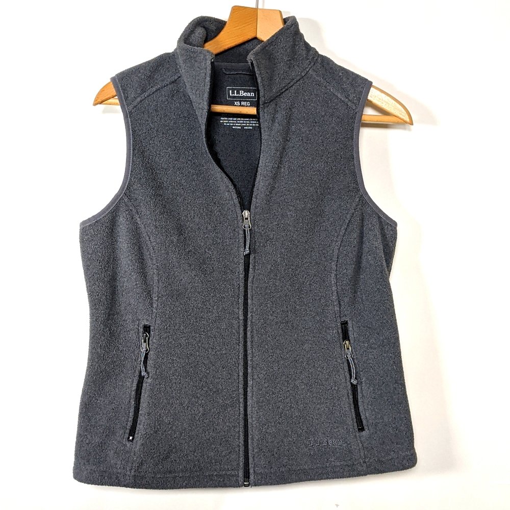 L.L. Bean grey fleece zip-up vest